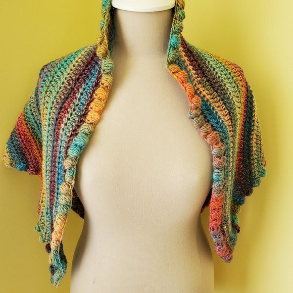 Crochet Showtime Triangle Scarf/New - Picture 3 of 9